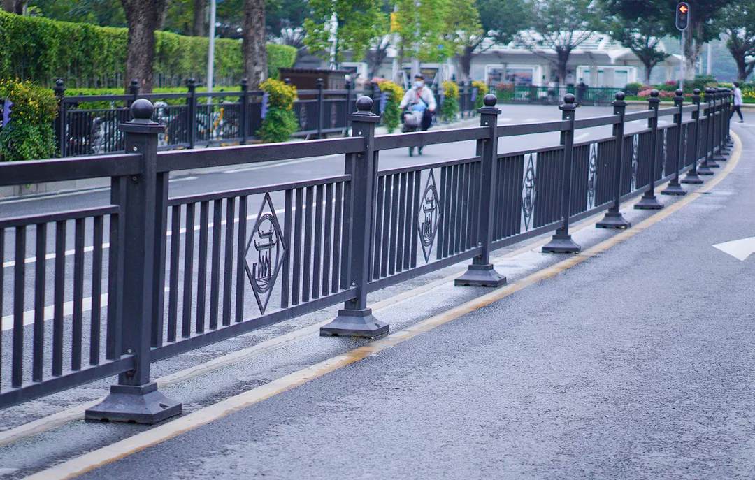 市政道路護(hù)欄