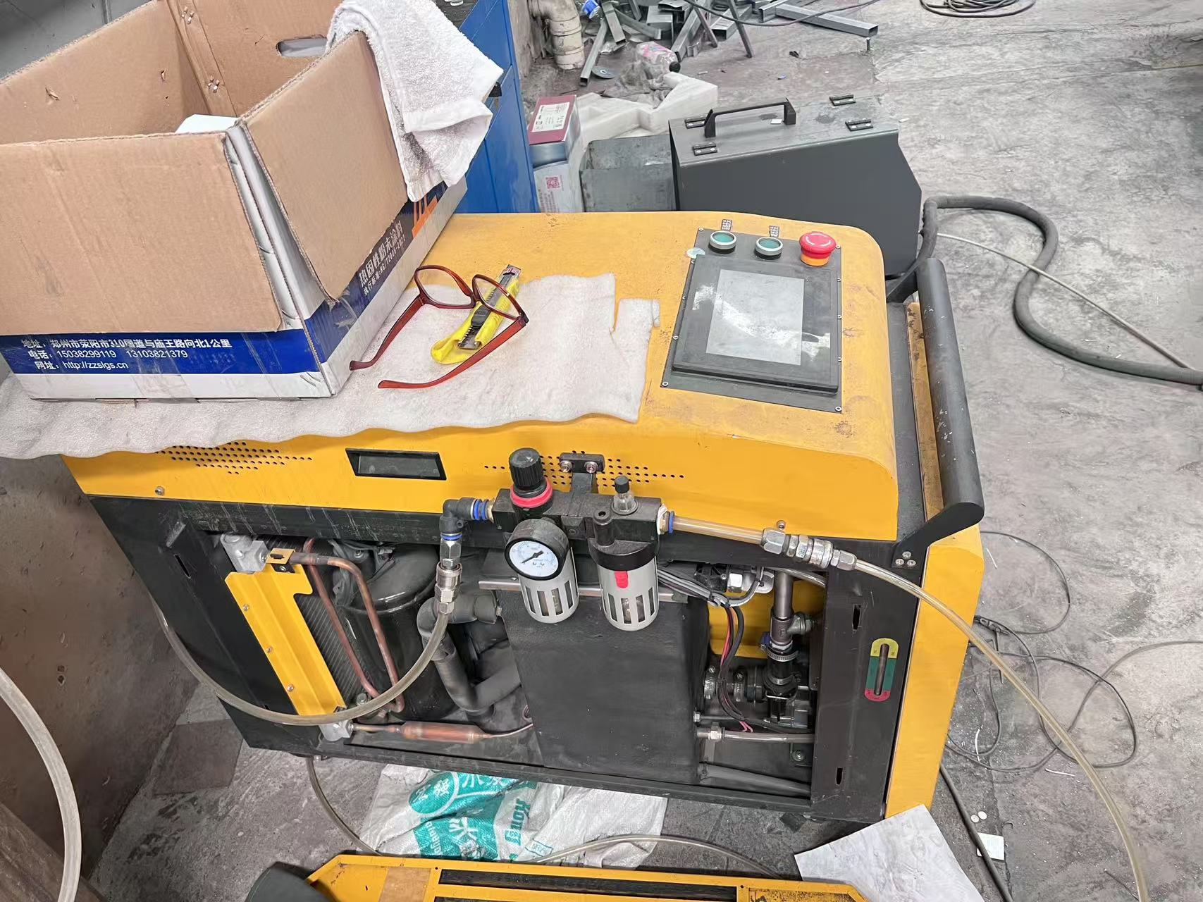 激光焊接機(jī)