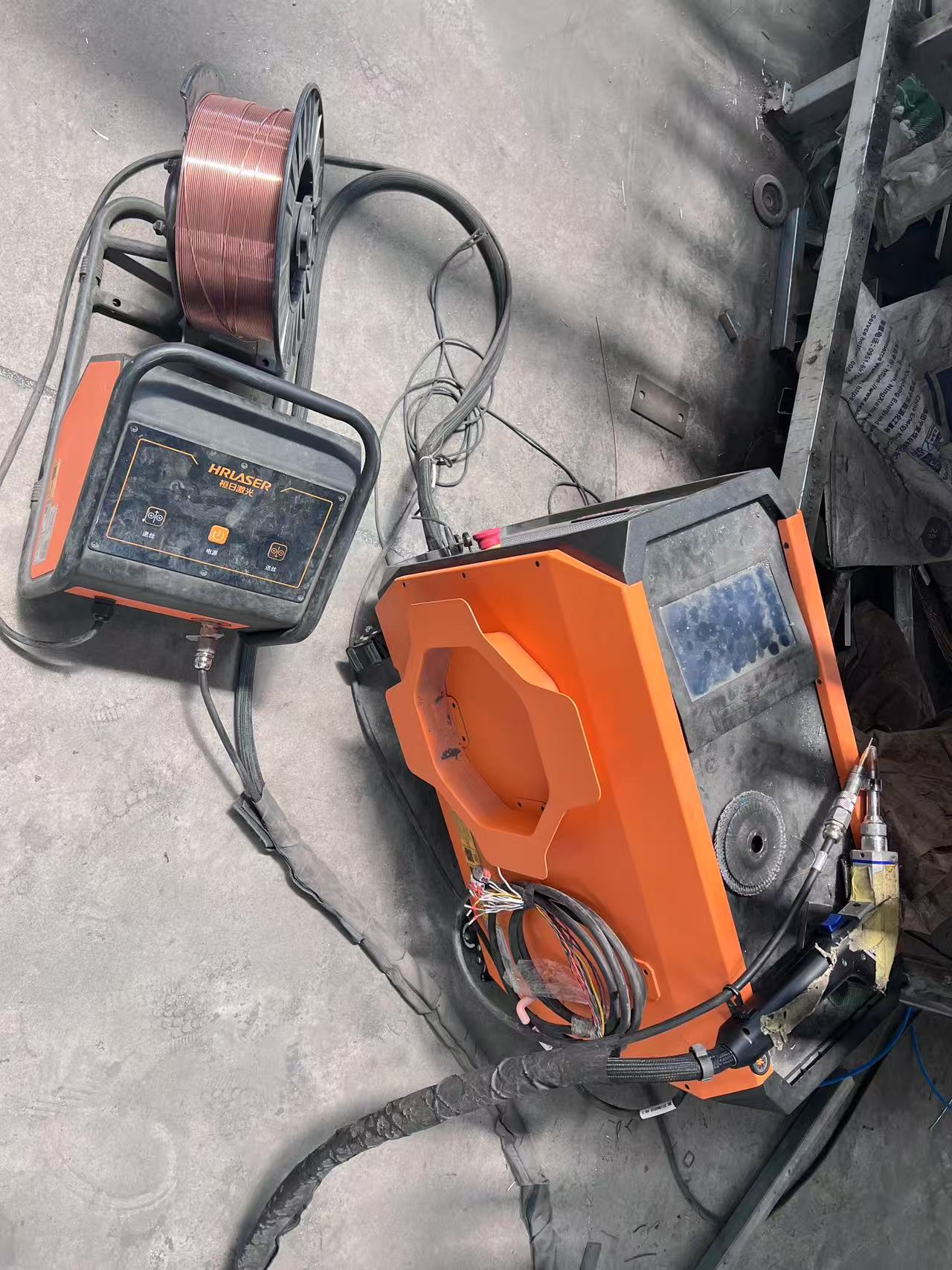 激光焊接機(jī)